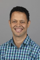 Hoareau Headshot