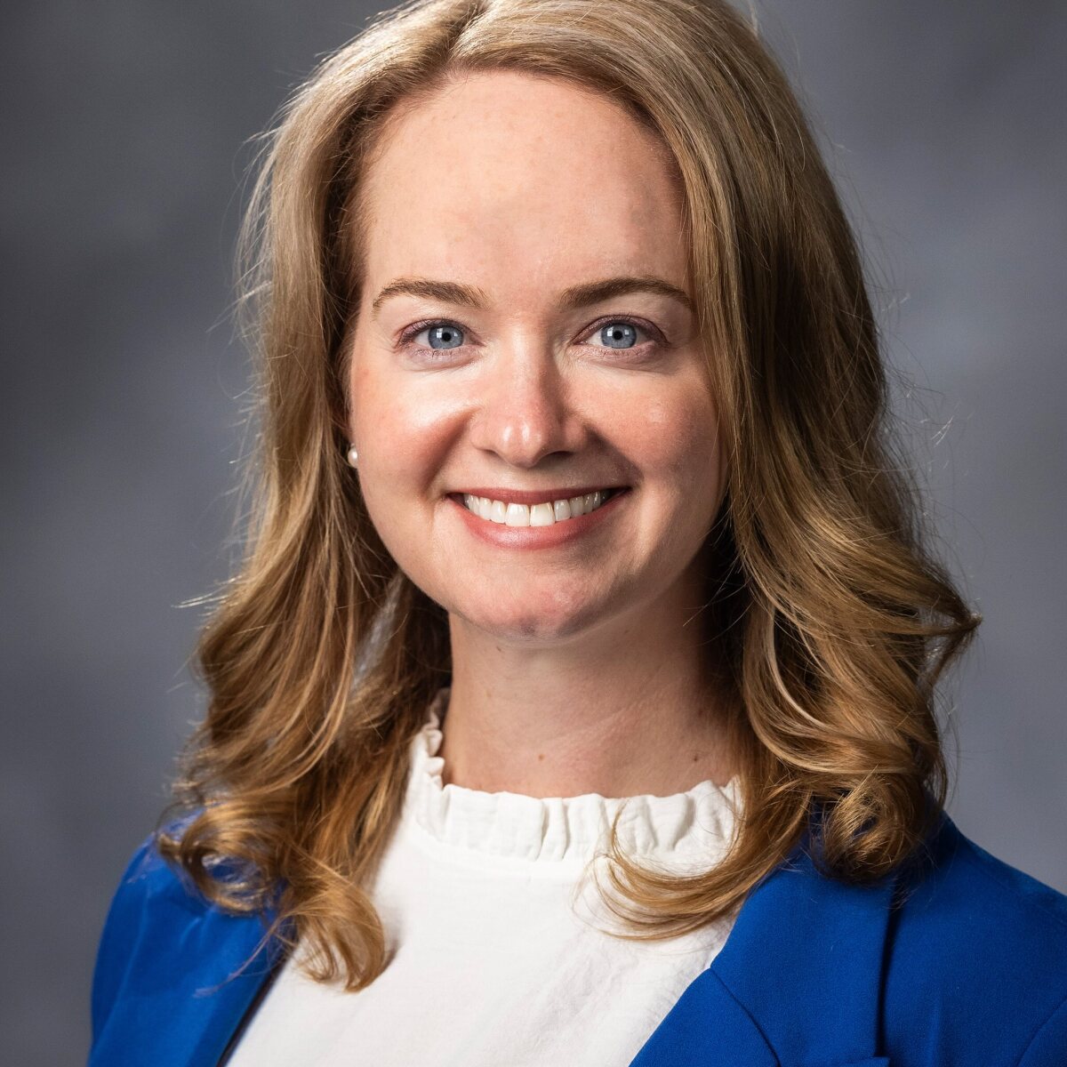 Christine Platt Headshot