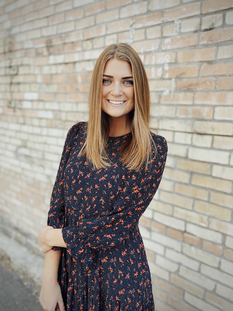 Jessica Thomas Headshot 