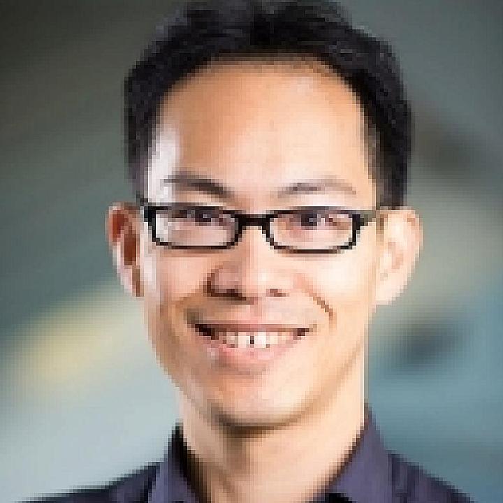 Daniel Leung Headshot